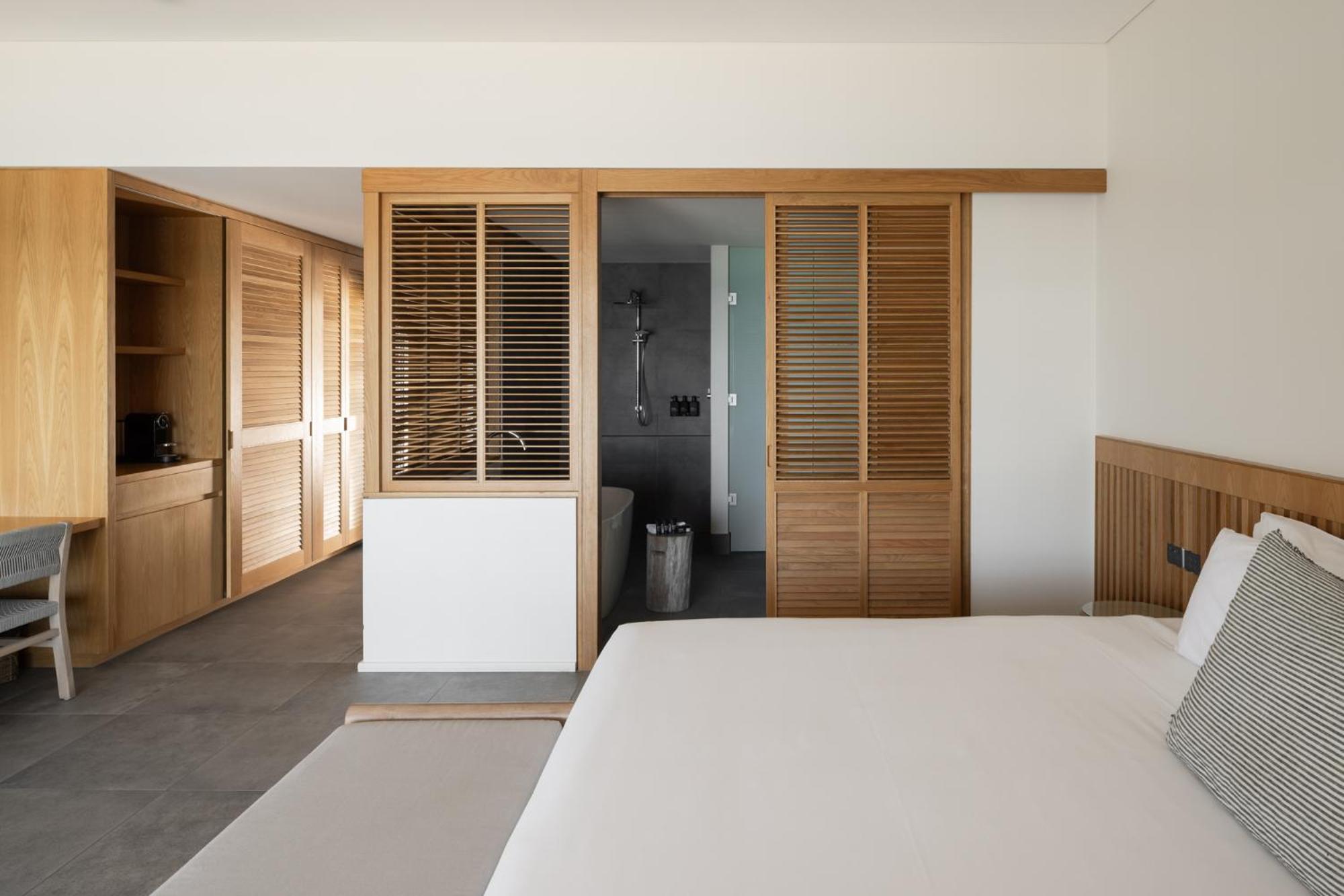 Samphire Rottnest Hotel