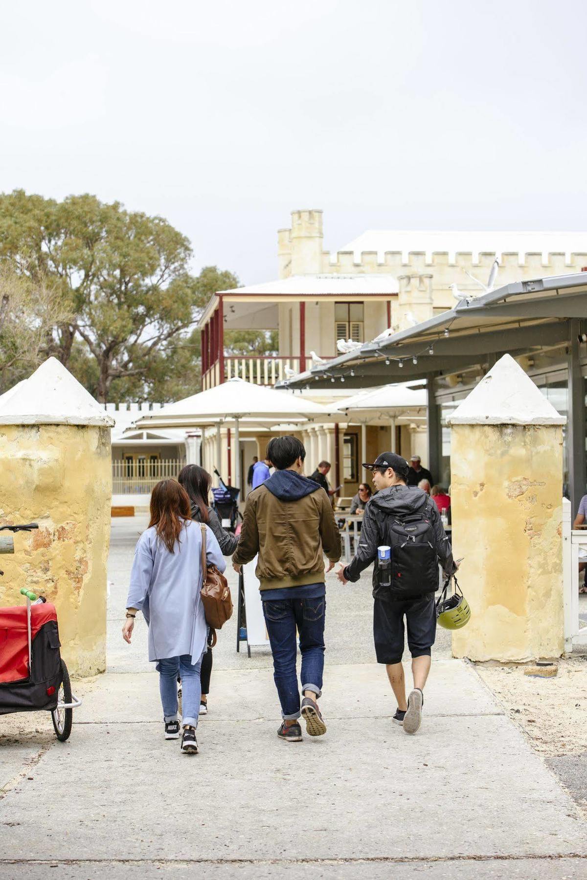 Samphire Rottnest Hotel